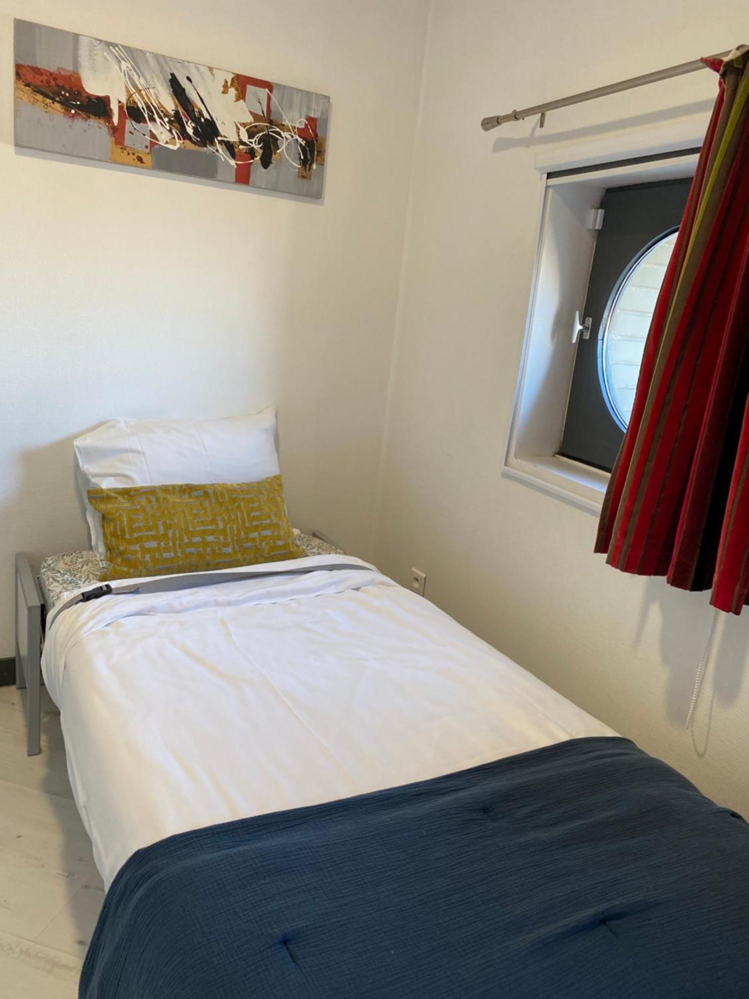 Residence Cosyade Equipee D'Un Parking Prive Gratuit Bourbourg Εξωτερικό φωτογραφία